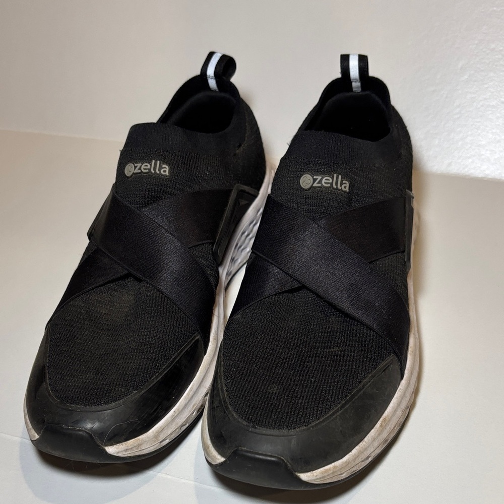 Zella Women's Black Athletic Slip-Ons